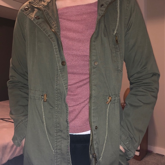 Army green jacket - Picture 4 of 4